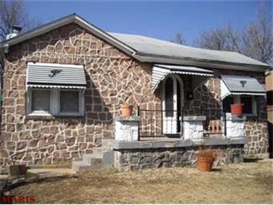 Purchase this tenanted property and enjoy over a 20% CAP RATE! No need to search for a tenant, just start collecting rent; instant return on investment. This 3 bed, 1 bath home offers your tenants the comfort of off street parking a full basement for extra storage and lots of windows for extra light. Current rent: $625.00 Annual rent: $7500.00. All information deemed reliable & for informational purposes only. Certain assumptions and estimates have been used for calculations.