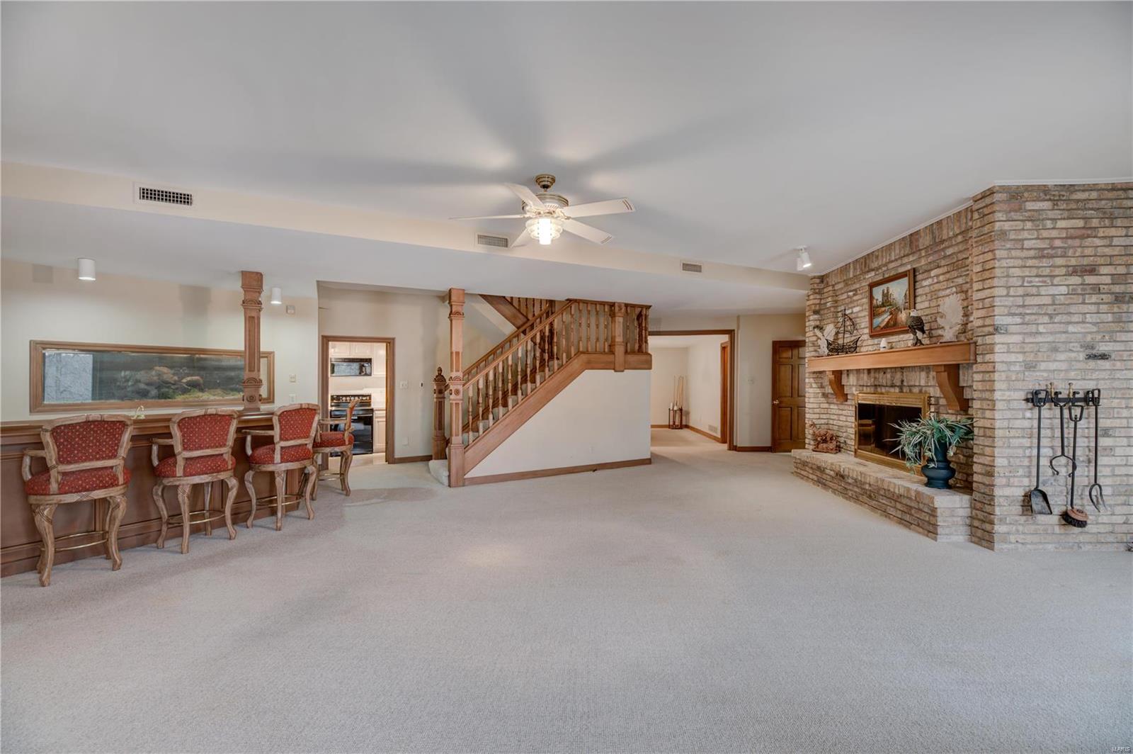 Deer Pointe Estates - Residential