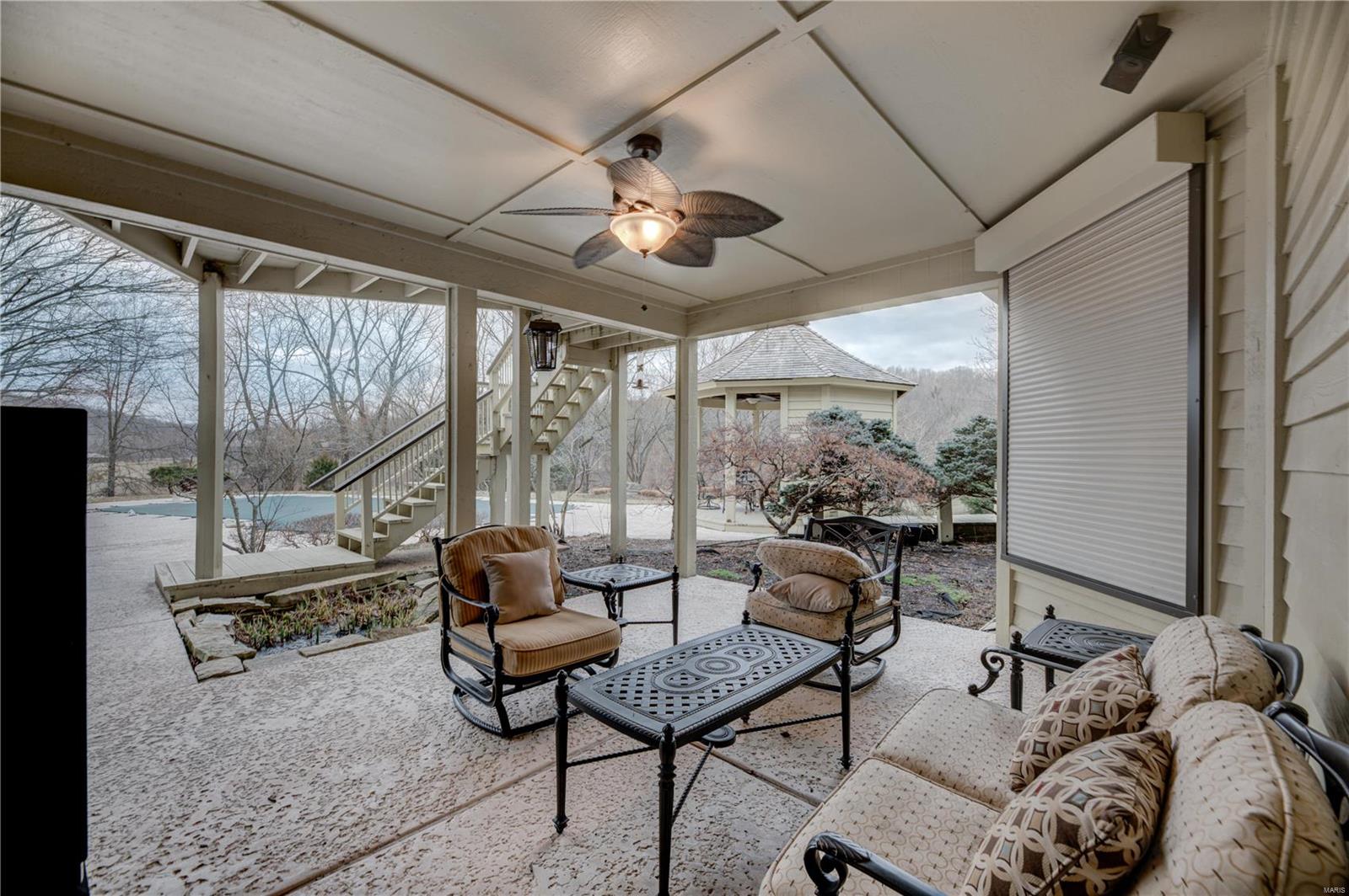 Deer Pointe Estates - Residential