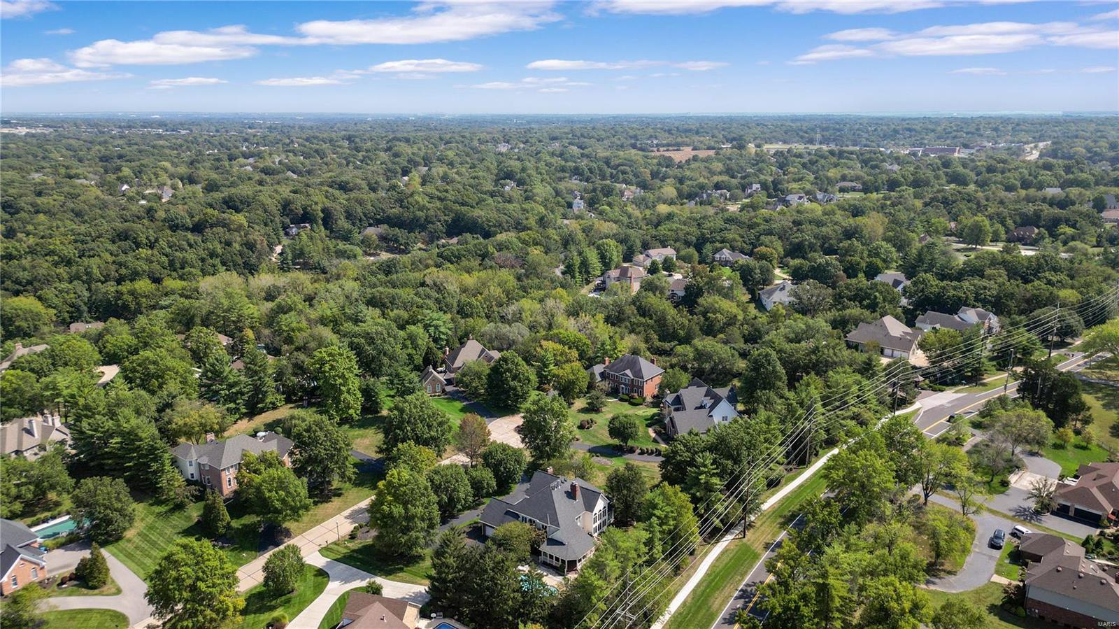 Kingspointe 1 - Residential