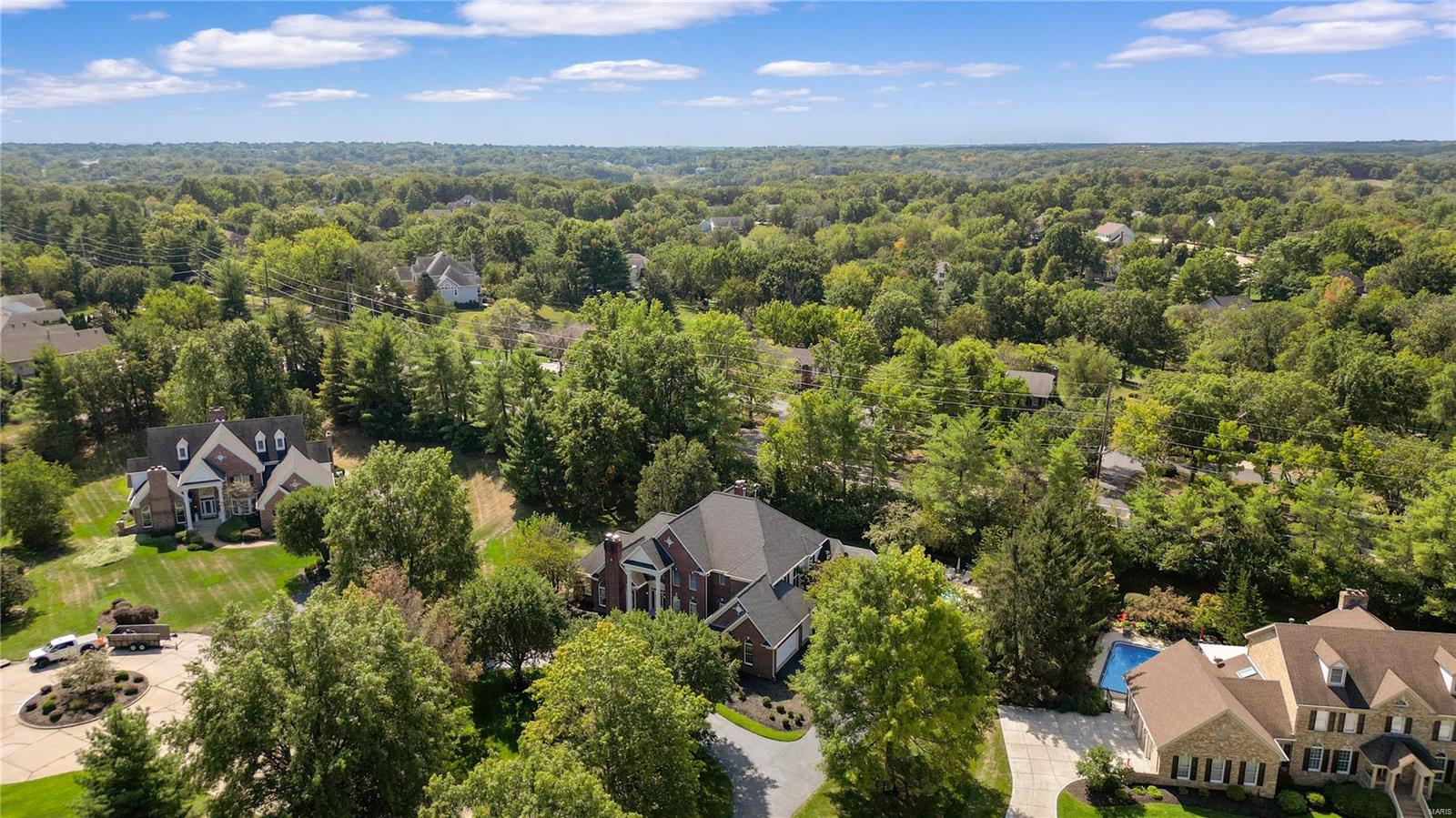 Kingspointe 1 - Residential