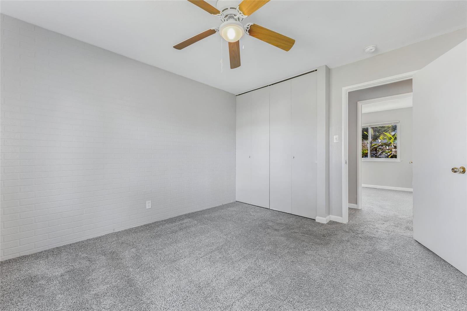 Maryland Heights, Missouri 63043, United States, 3 Bedrooms Bedrooms, ,1 BathroomBathrooms,Residential,Pending,38965