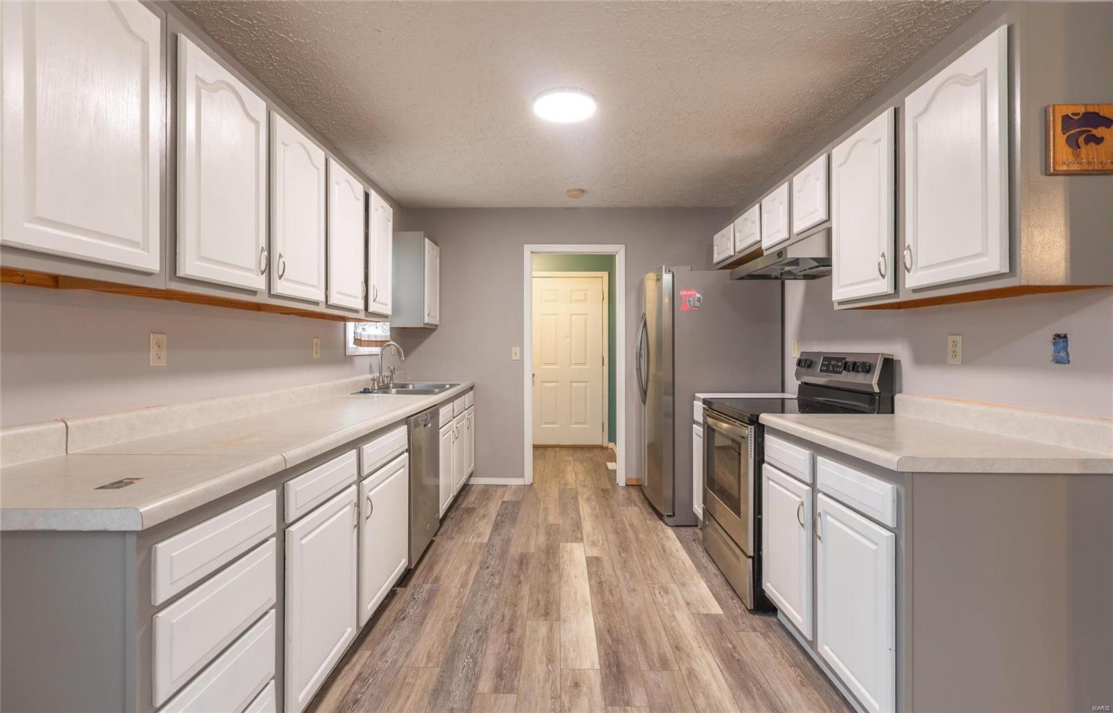 Thousand Hills - Residential