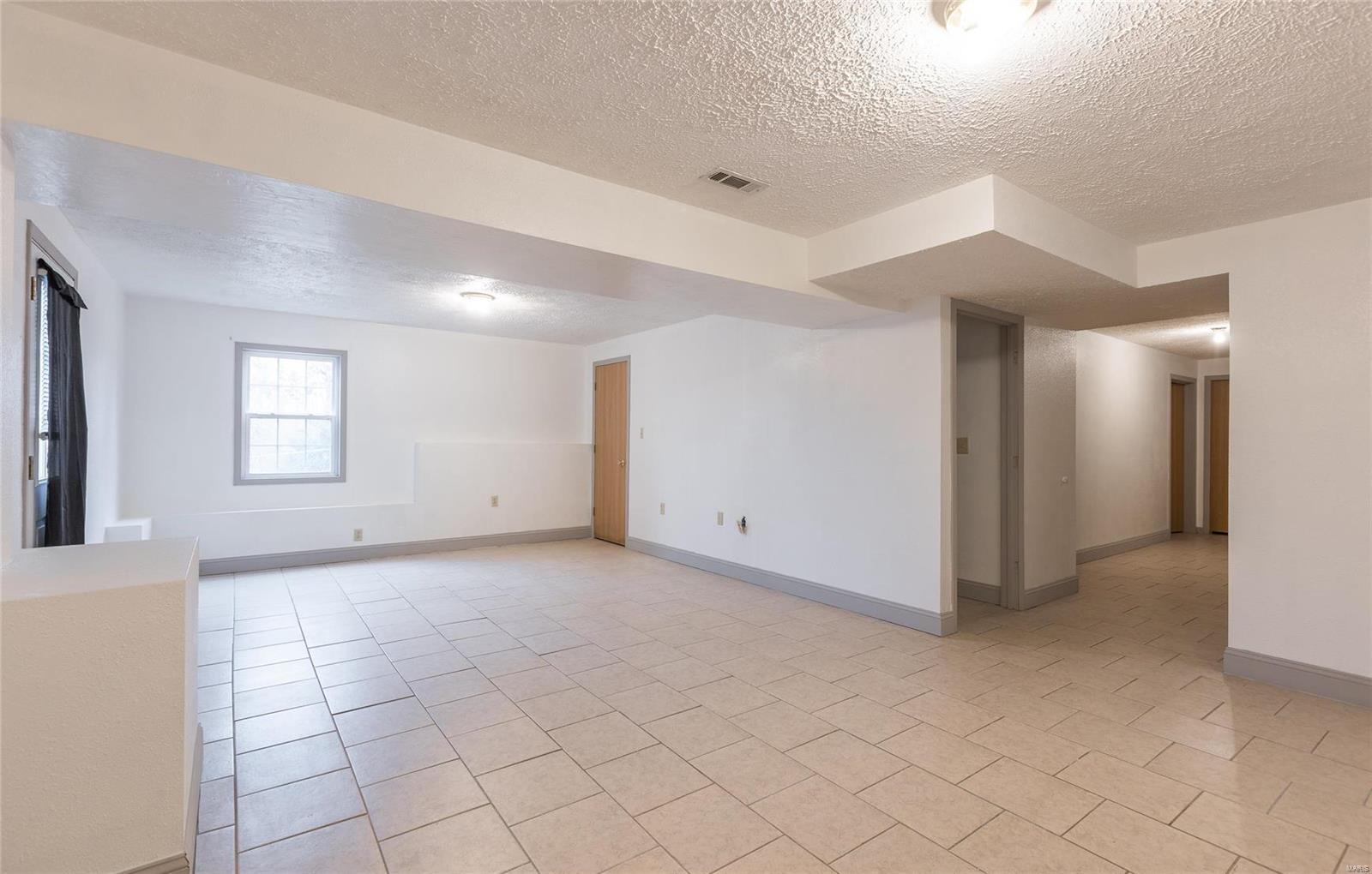 Thousand Hills - Residential