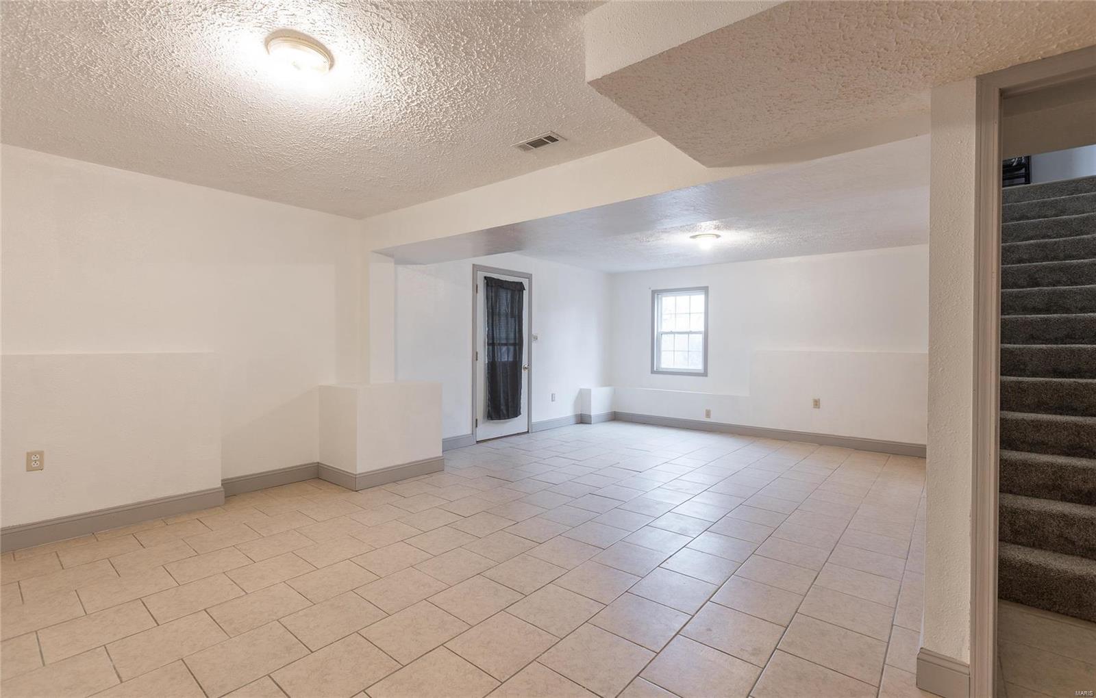 Thousand Hills - Residential