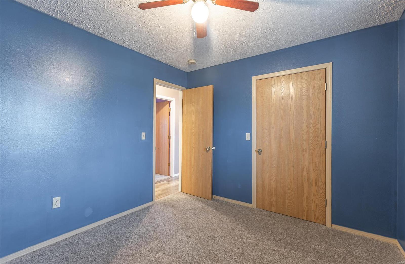 Thousand Hills - Residential