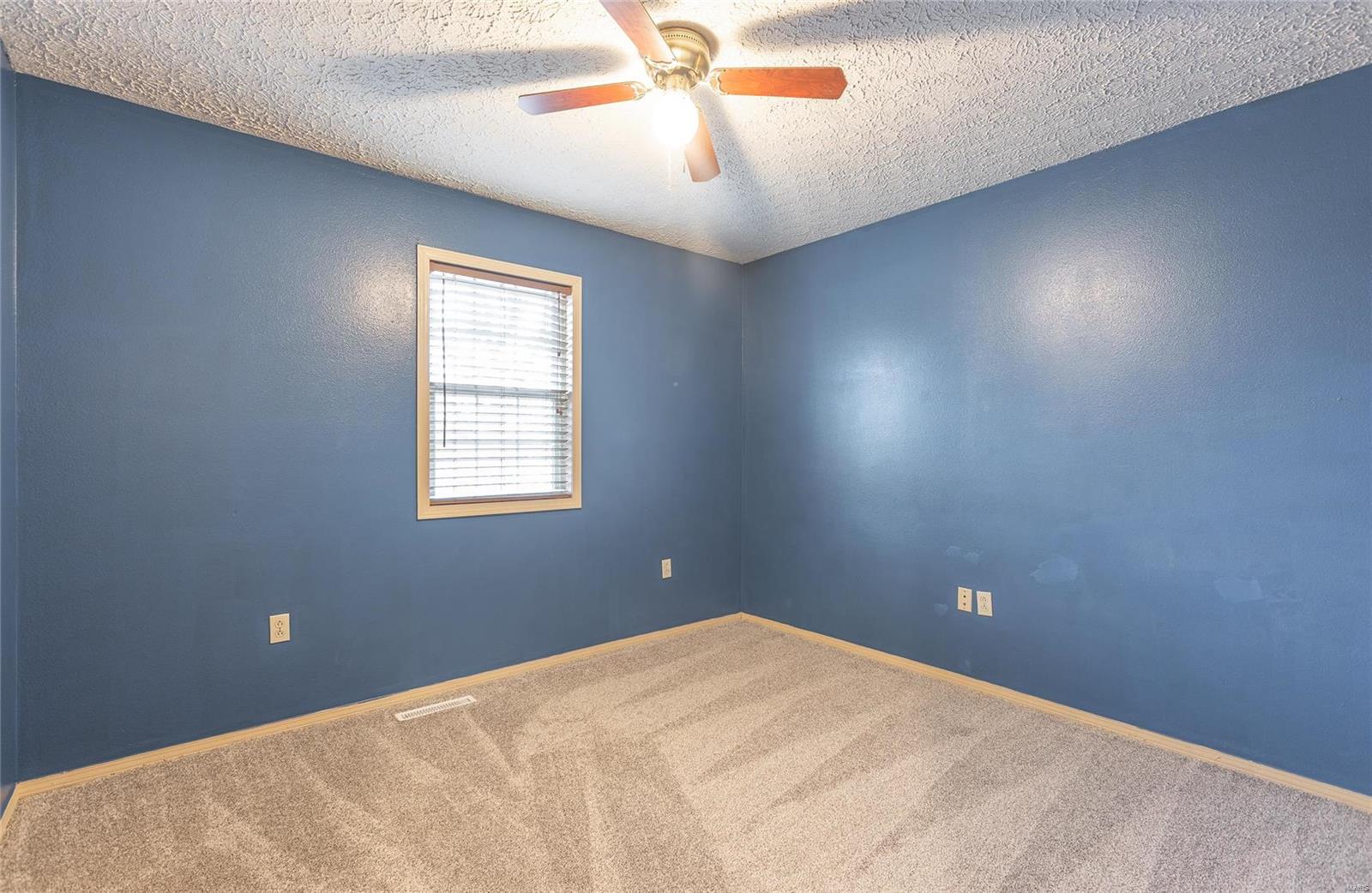 Thousand Hills - Residential