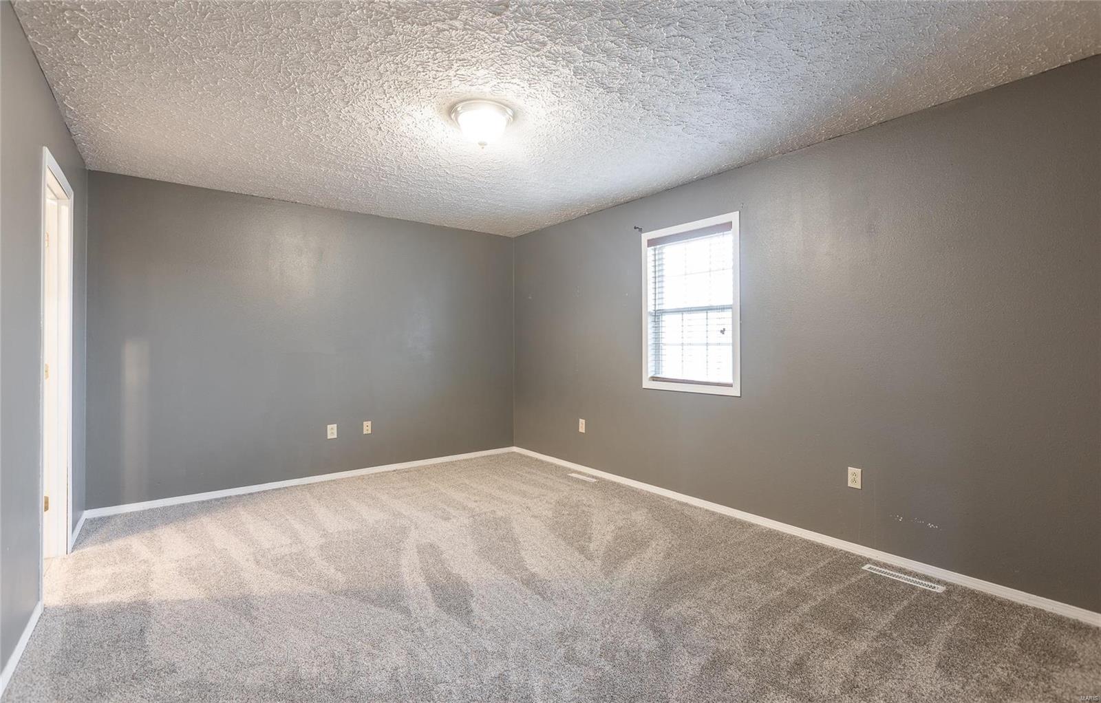 Thousand Hills - Residential