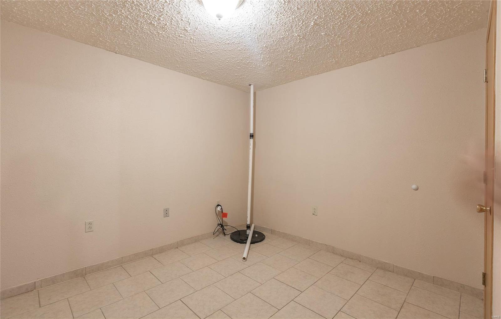 Thousand Hills - Residential