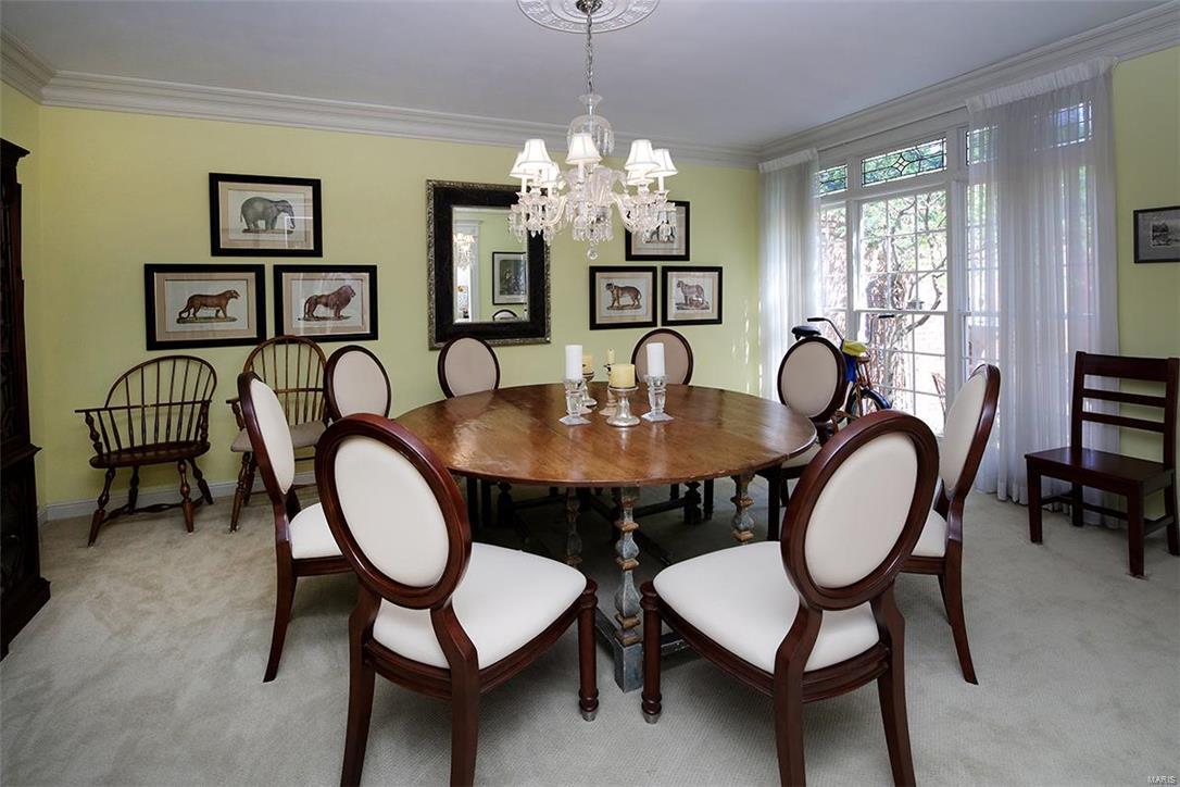 Carlyle One - Residential