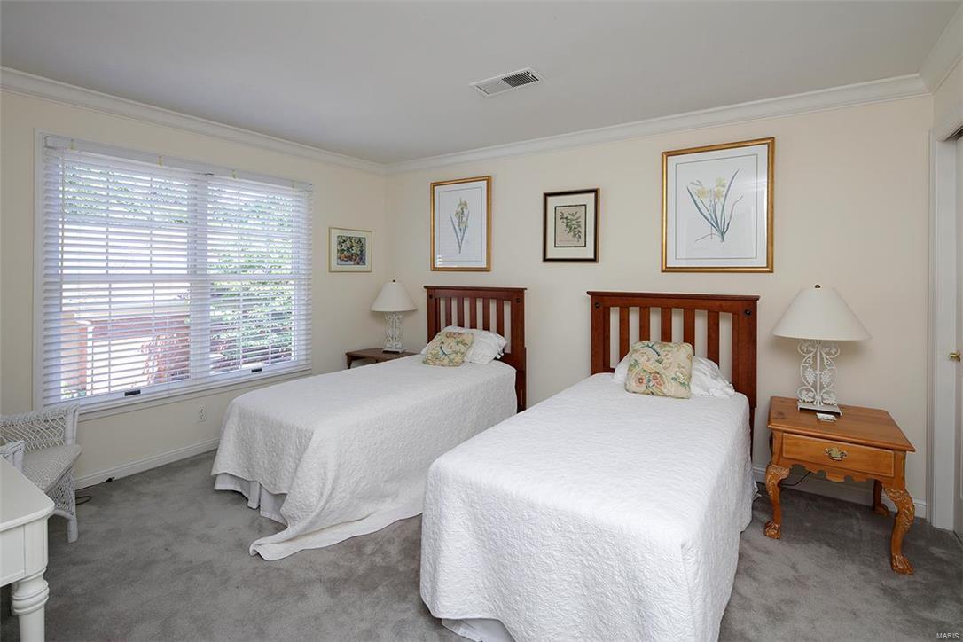 Carlyle One - Residential