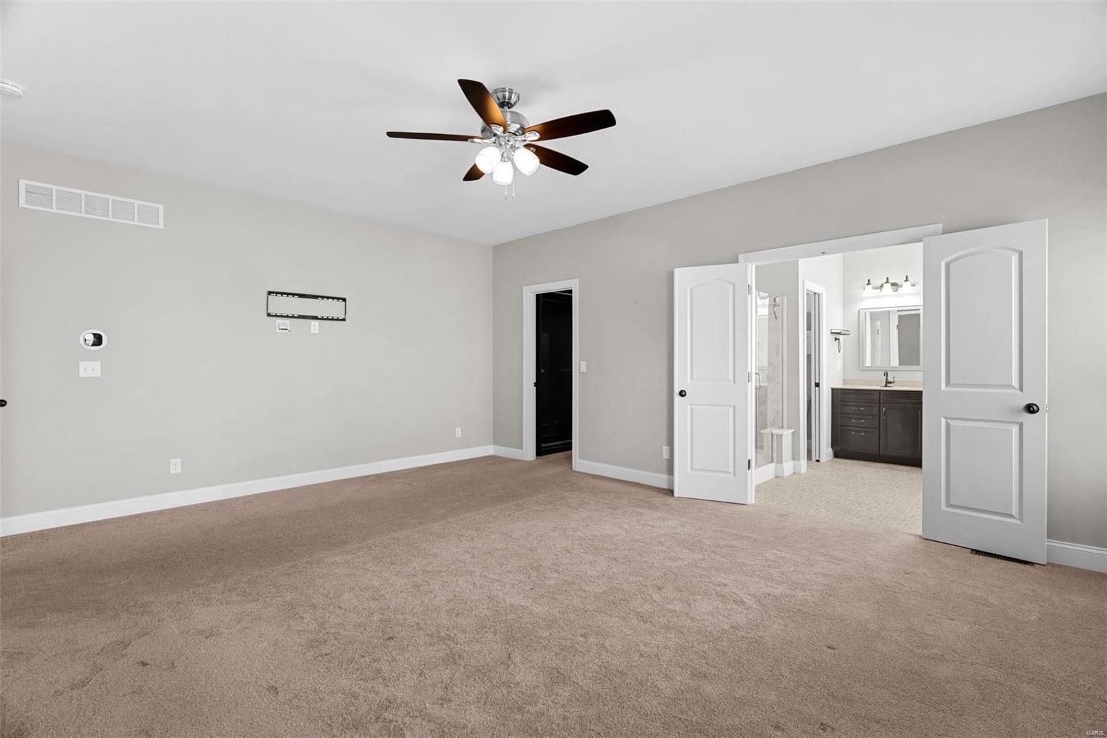 Wentzville, Missouri 63385, United States, 4 Bedrooms Bedrooms, ,3 BathroomsBathrooms,Residential,Pending,27319