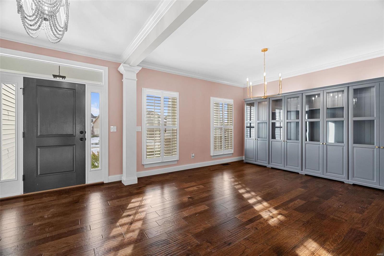 Wentzville, Missouri 63385, United States, 4 Bedrooms Bedrooms, ,3 BathroomsBathrooms,Residential,Pending,27319