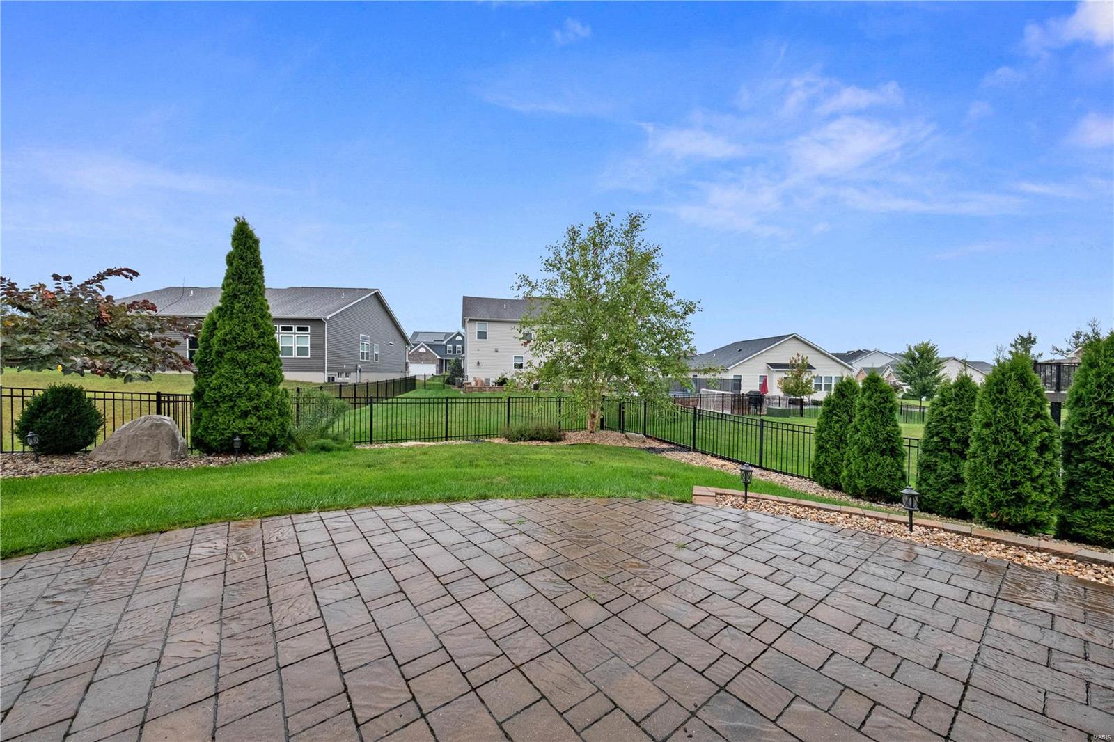 Wentzville, Missouri 63385, United States, 4 Bedrooms Bedrooms, ,3 BathroomsBathrooms,Residential,Pending,27319