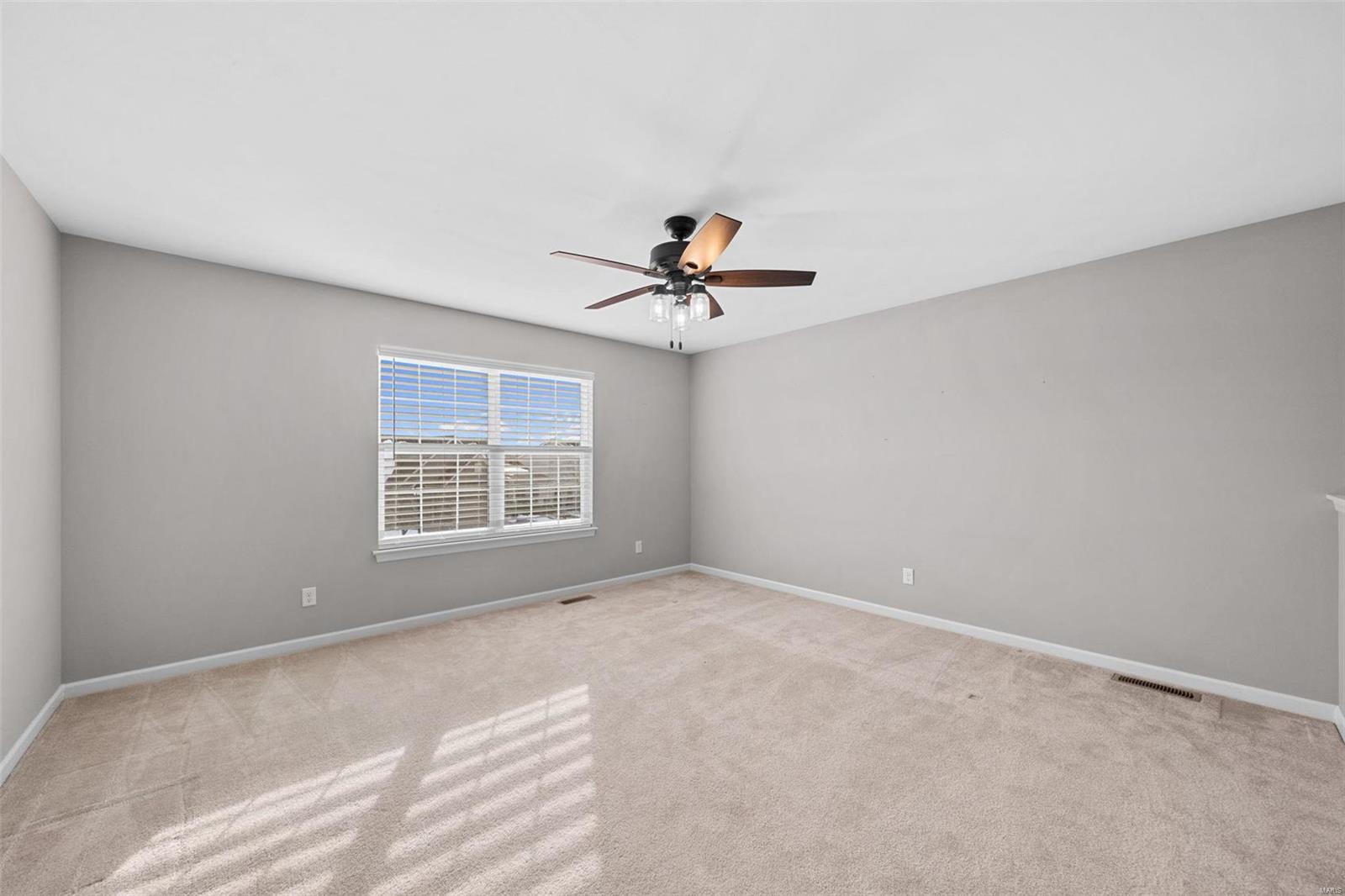 Wentzville, Missouri 63385, United States, 4 Bedrooms Bedrooms, ,3 BathroomsBathrooms,Residential,Pending,27319