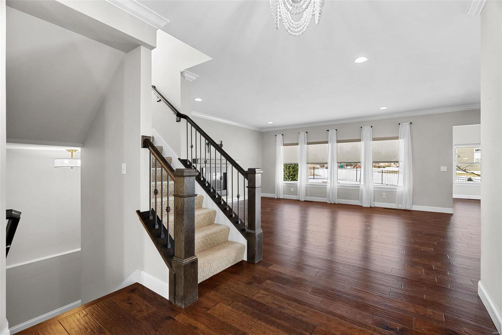 Wentzville, Missouri 63385, United States, 4 Bedrooms Bedrooms, ,3 BathroomsBathrooms,Residential,Pending,27319