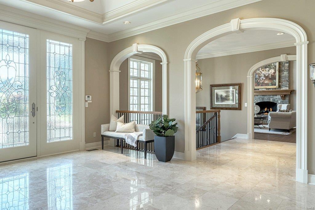 Whitmoor Upper Rdwy & Esmt - Residential