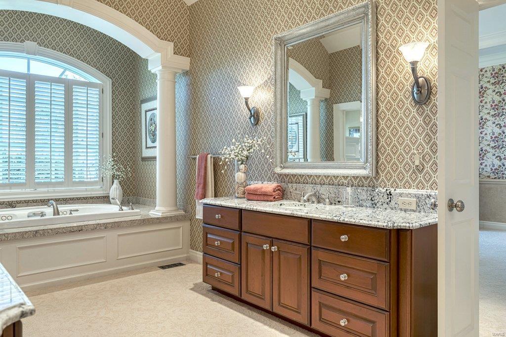 Whitmoor Upper Rdwy & Esmt - Residential