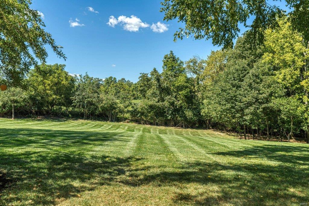 Whitmoor Upper Rdwy & Esmt - Residential