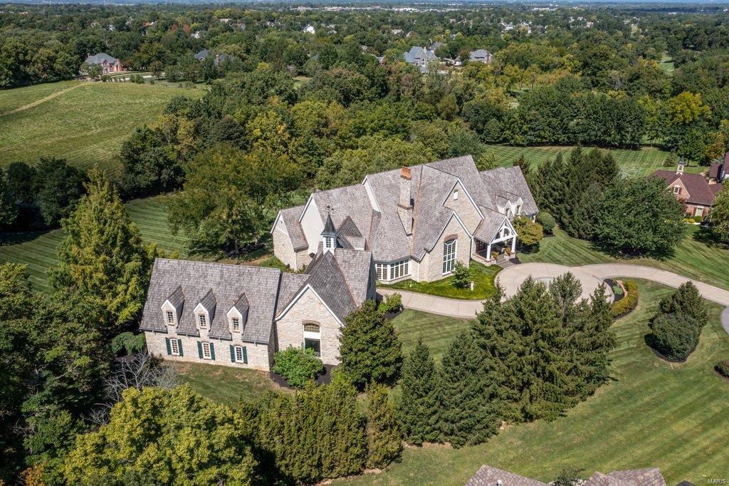 Whitmoor Upper Rdwy & Esmt - Residential