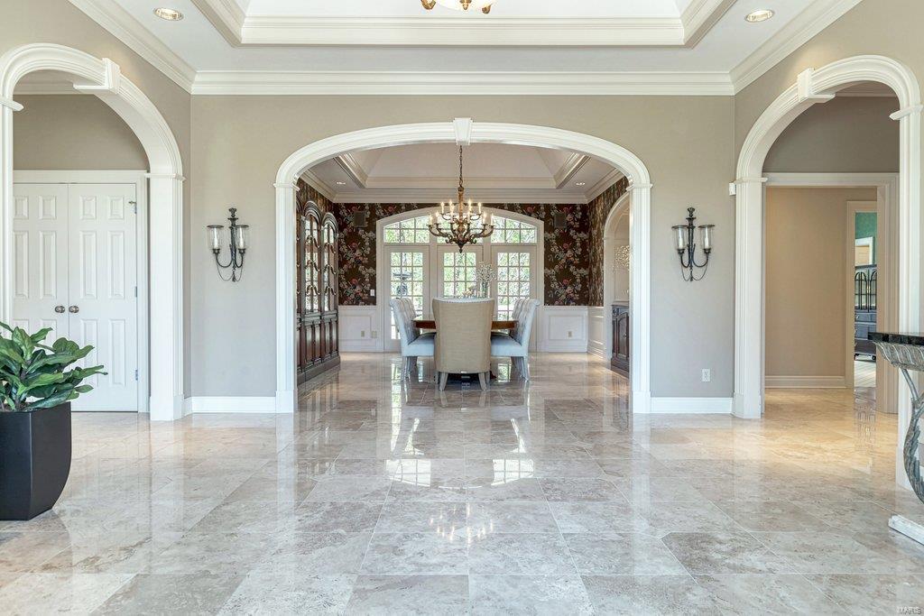 Whitmoor Upper Rdwy & Esmt - Residential