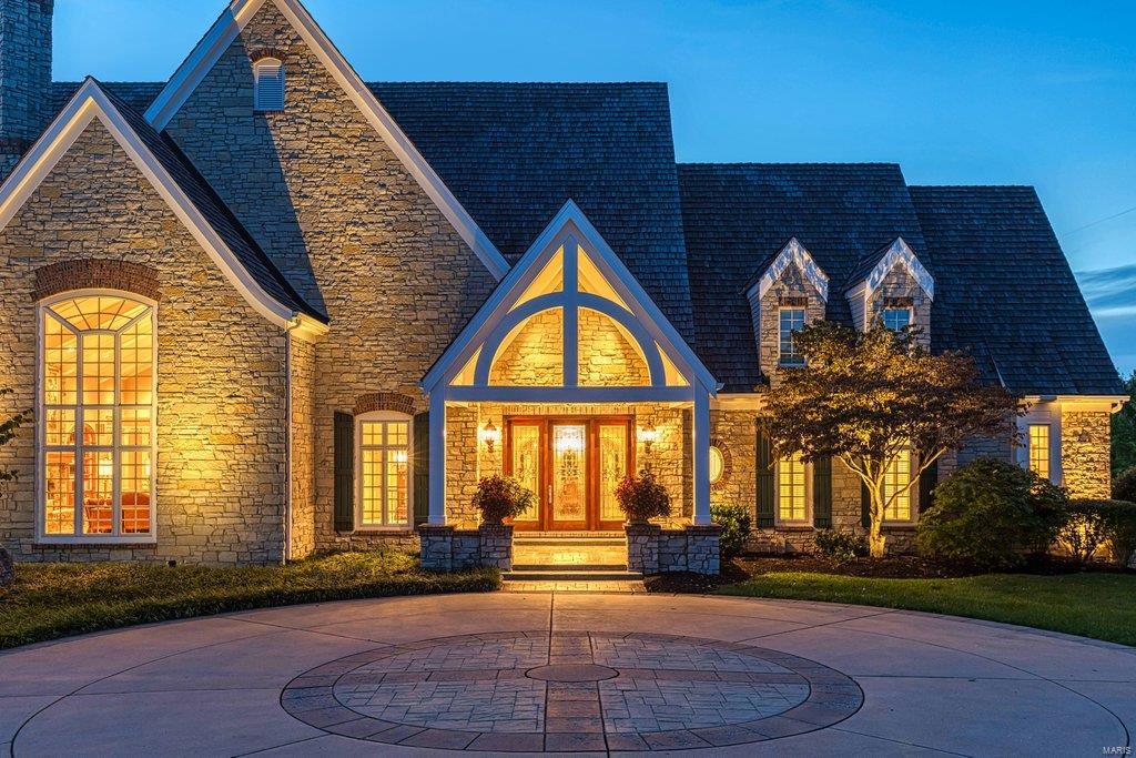 Whitmoor Upper Rdwy & Esmt - Residential