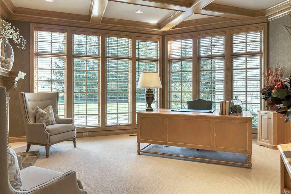 Whitmoor Upper Rdwy & Esmt - Residential