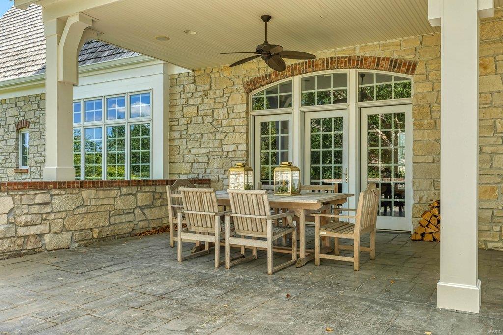 Whitmoor Upper Rdwy & Esmt - Residential