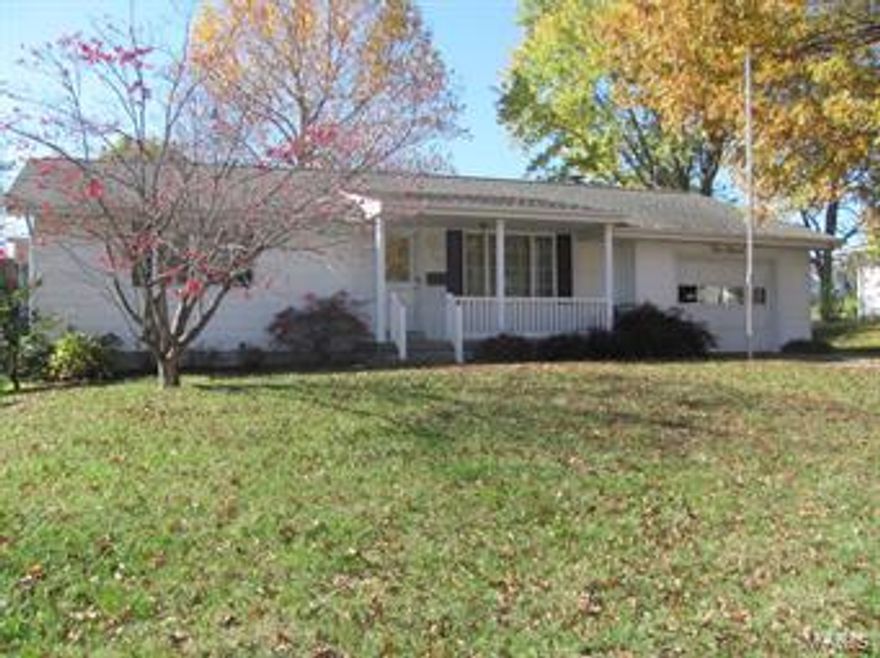 Charming 3 bedroom ranch, close to schools and park. Large open kitchen adjoins family room. Hardwood floors in living room, hall and under carpet in the bedrooms. Lots of cabinetry in the kitchen and new appliances. Full basement, level lot, utility shed, attached garage, covered front porch and patio located off of family room.