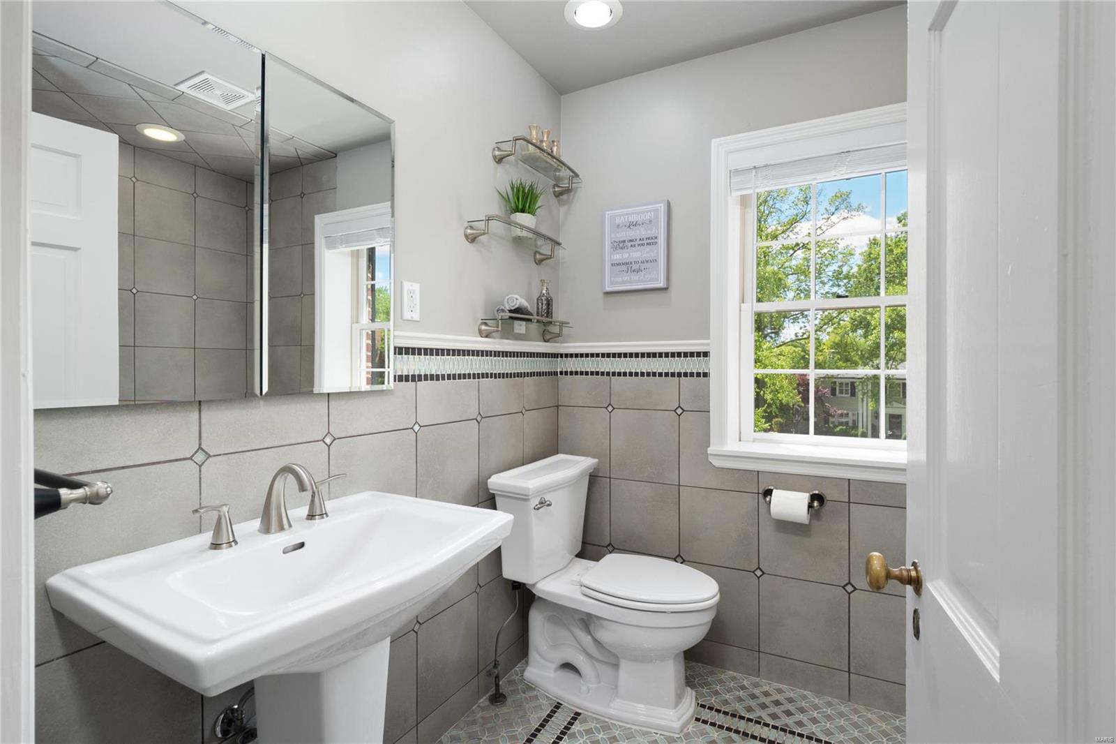 Ridgetop Second Resub - Residential