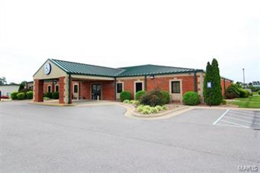 9,745 SF brick office building on 1.78 acres with convenient access to Southern Expressway and South Kingshighway.  Suitable for medical, professional, or general office use.  Lots of extras, including built-in cabinets, ADA restrooms, security doors and cameras, multiple conference rooms, and a large meeting hall.  The building has two separate entrances in the front for easy divisibility.  Private rear entrance.  The parking lot has 60 off-street spaces with ample on-street parking.  Purchase the adjacent lot (MLS #17059489) to add additional parking, warehouse, or office space. Location: Business Park, Industrial Area