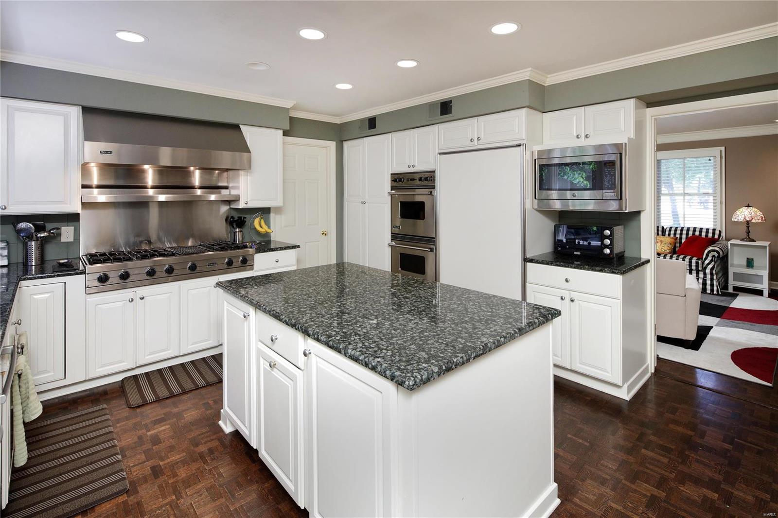 Villa Coublay 2 Lt 14 & Westwood - Residential