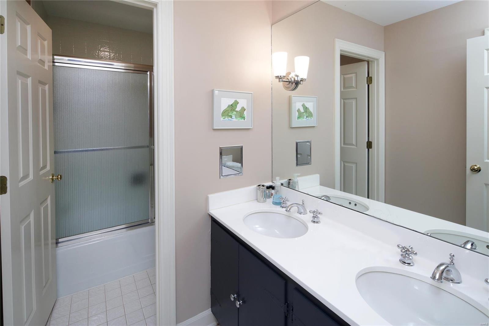 Villa Coublay 2 Lt 14 & Westwood - Residential