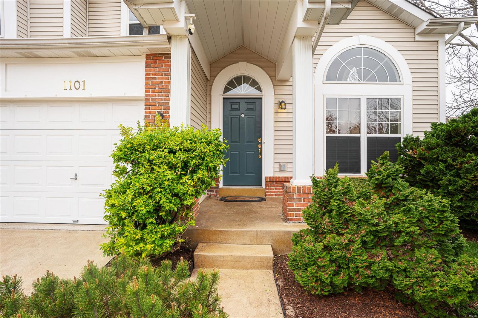1101 Cambridge Green Court