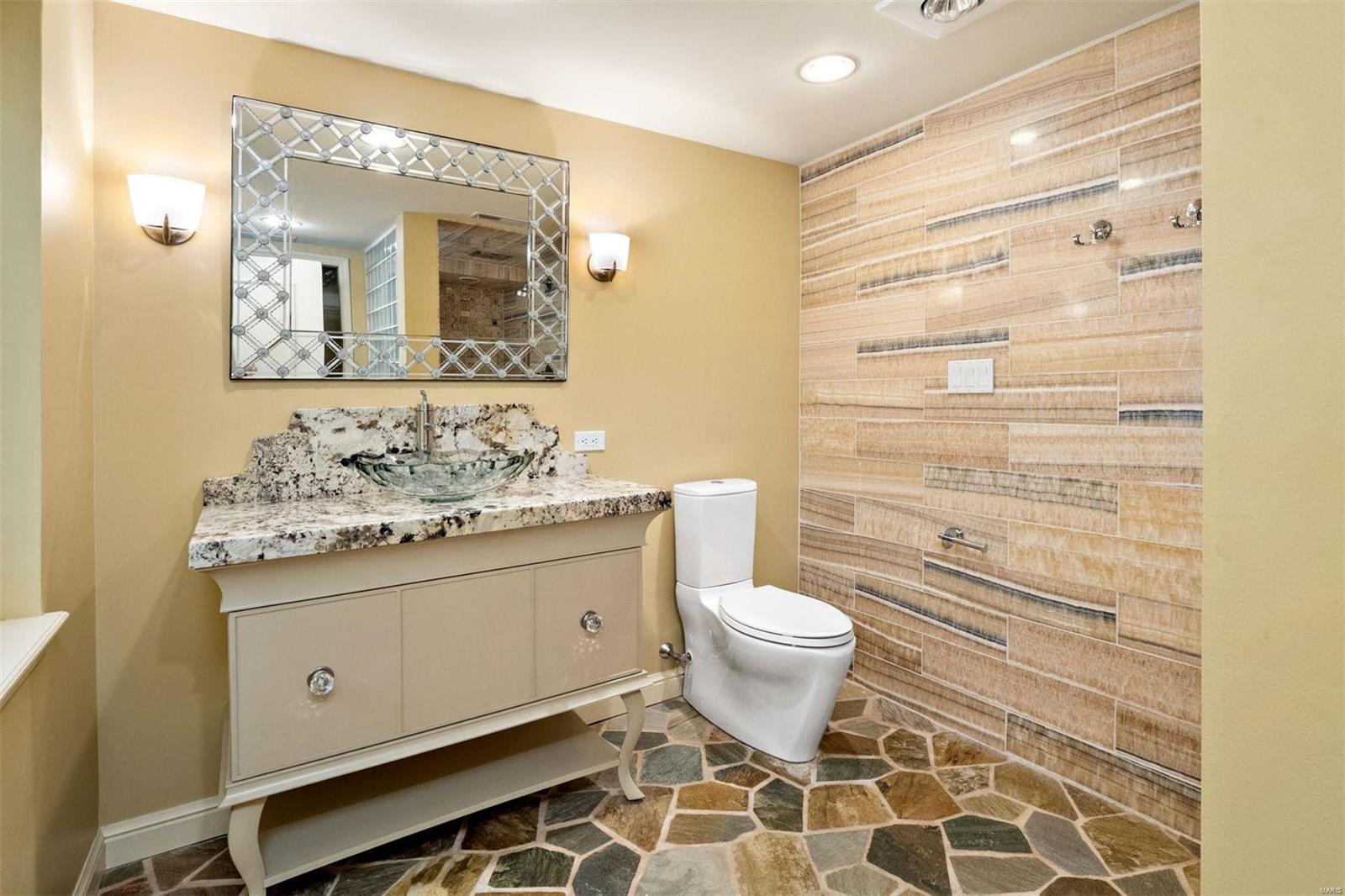 Frontenac - Residential