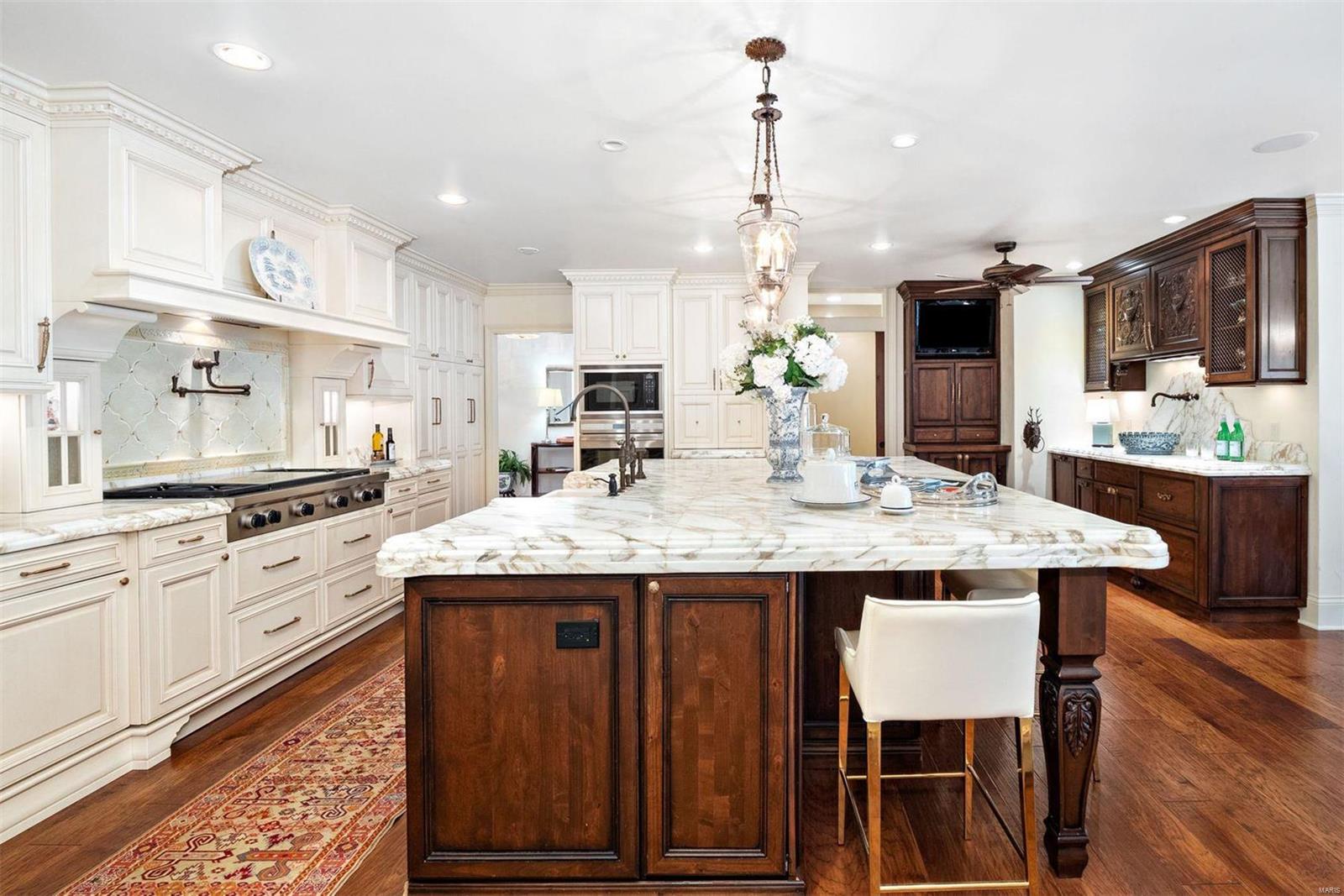 Frontenac - Residential