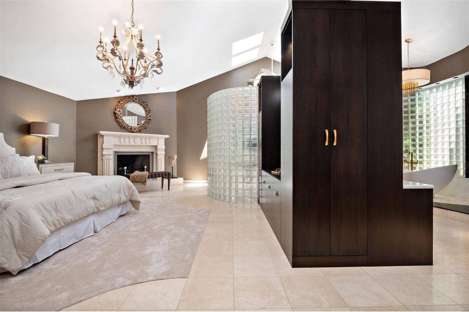 Frontenac - Residential