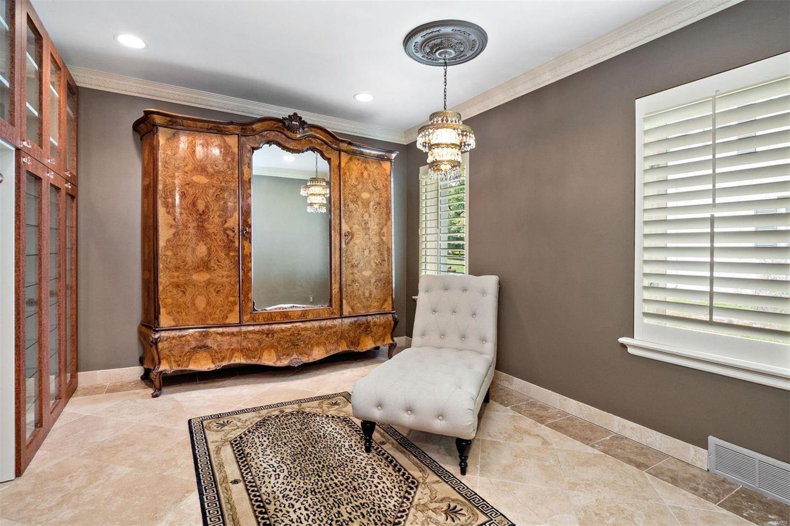 Frontenac - Residential