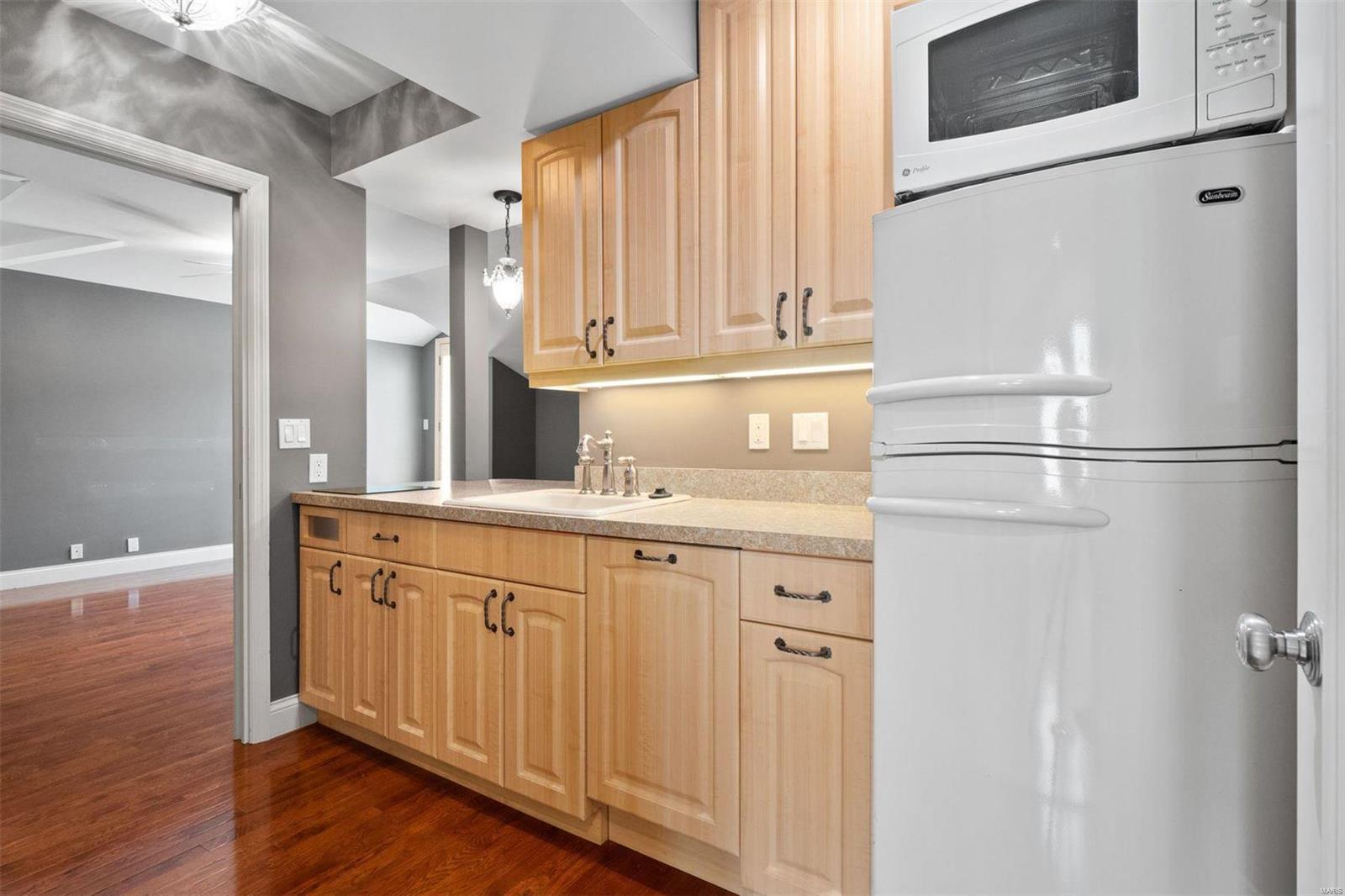 Frontenac - Residential