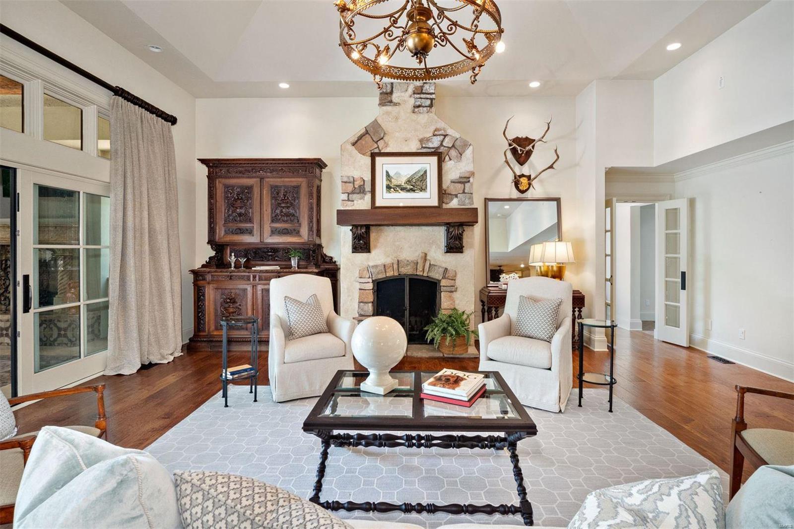 Frontenac - Residential