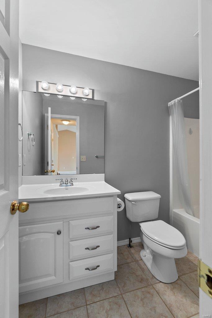 Melrose Place 5th - Residential