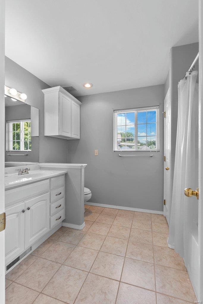 Melrose Place 5th - Residential