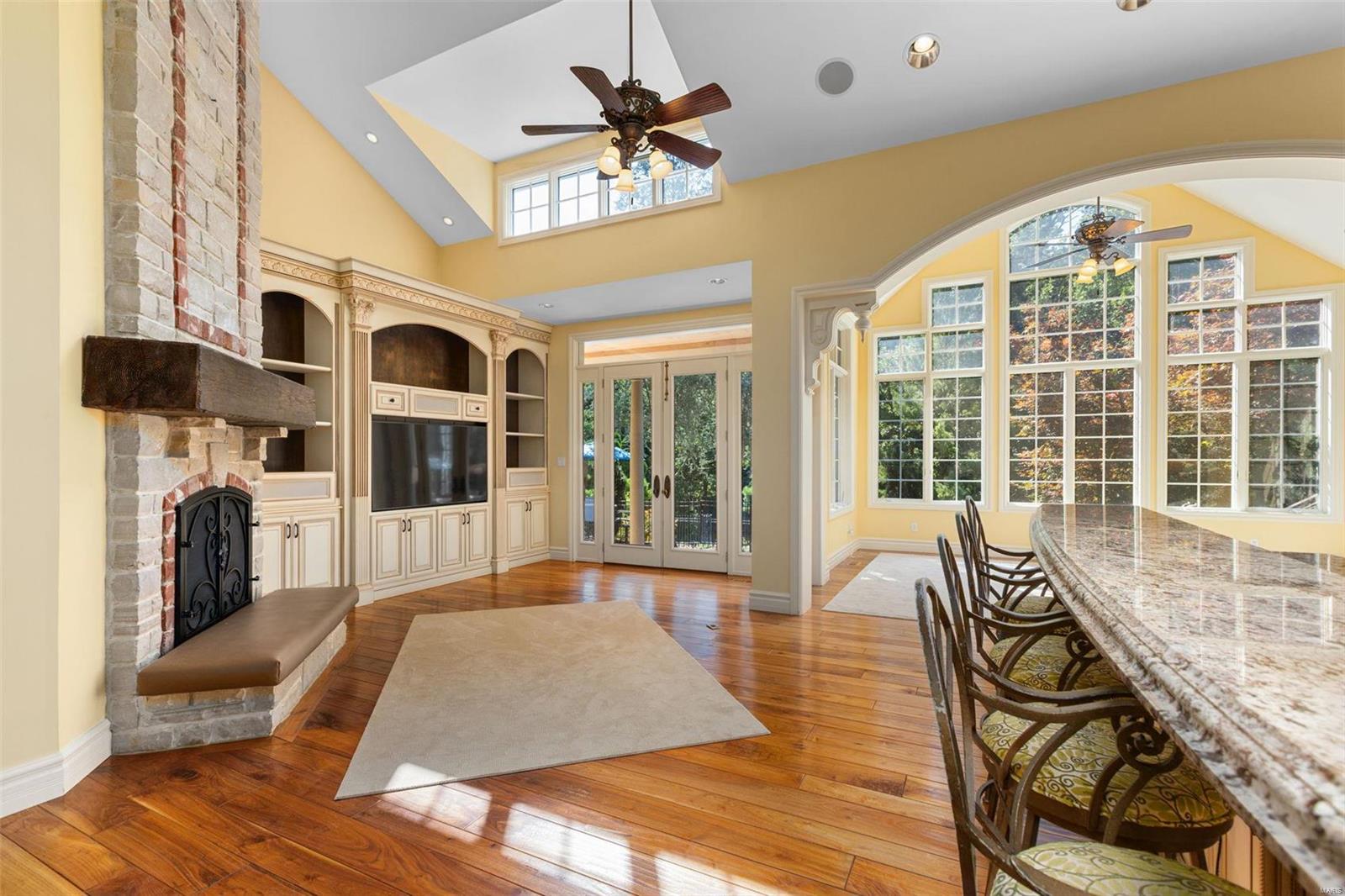 Twin Spgs Estates 2 - Residential