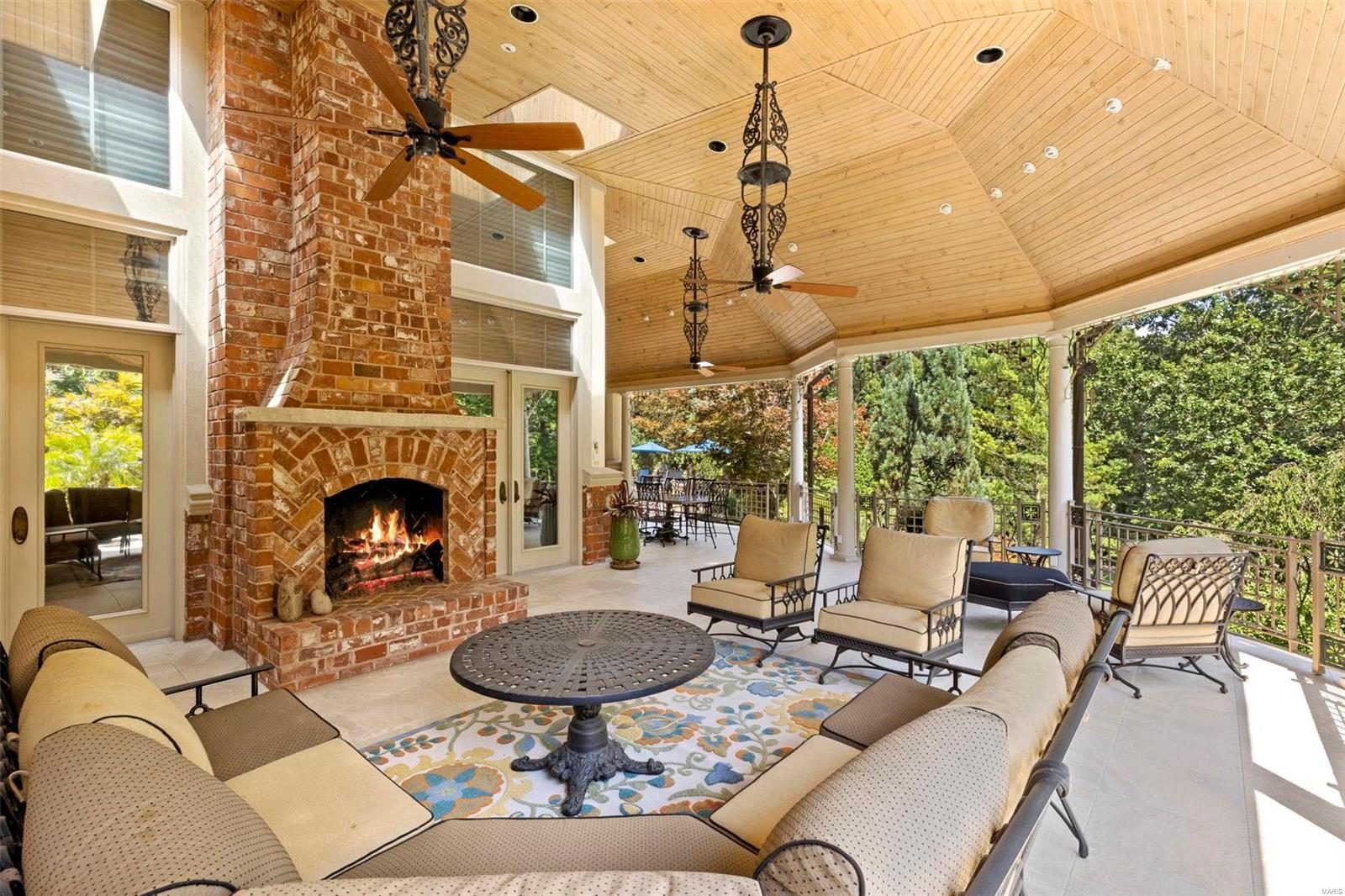 Twin Spgs Estates 2 - Residential