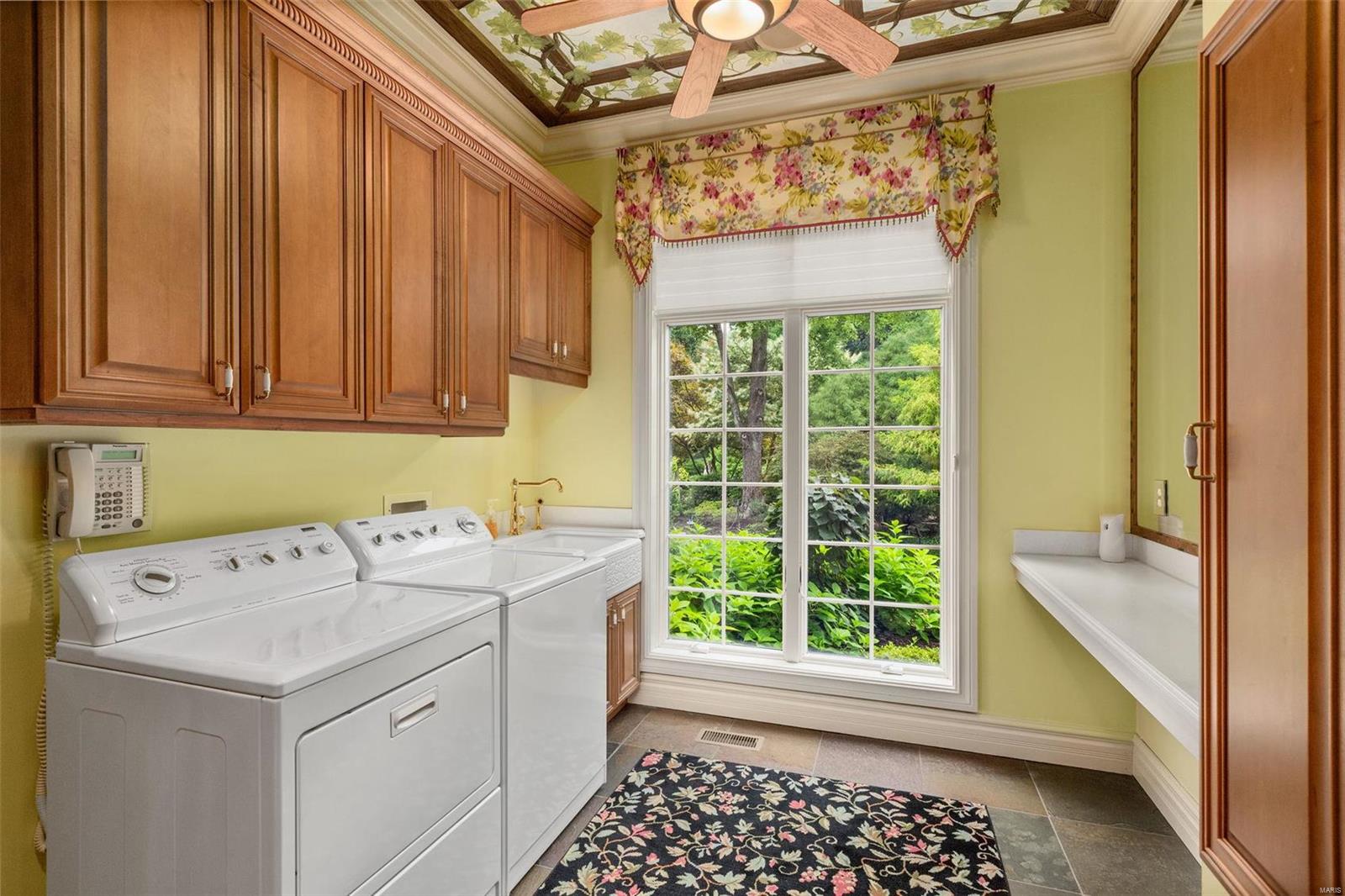 Twin Spgs Estates 2 - Residential