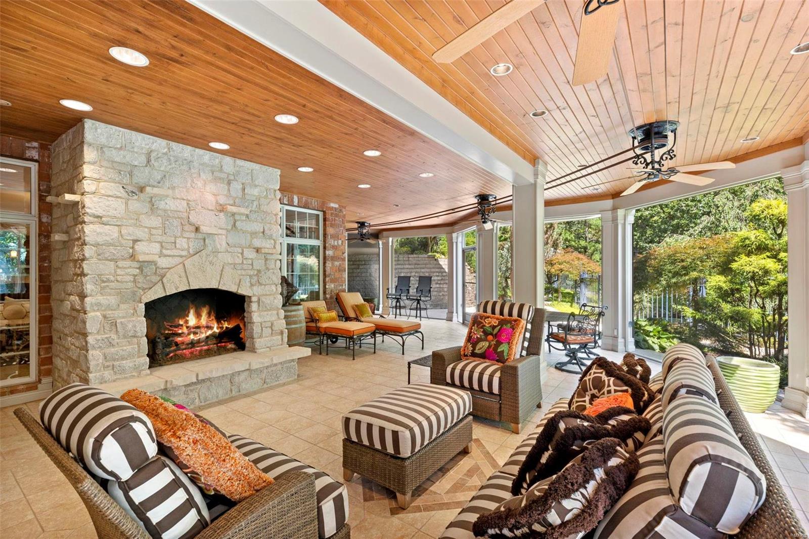 Twin Spgs Estates 2 - Residential