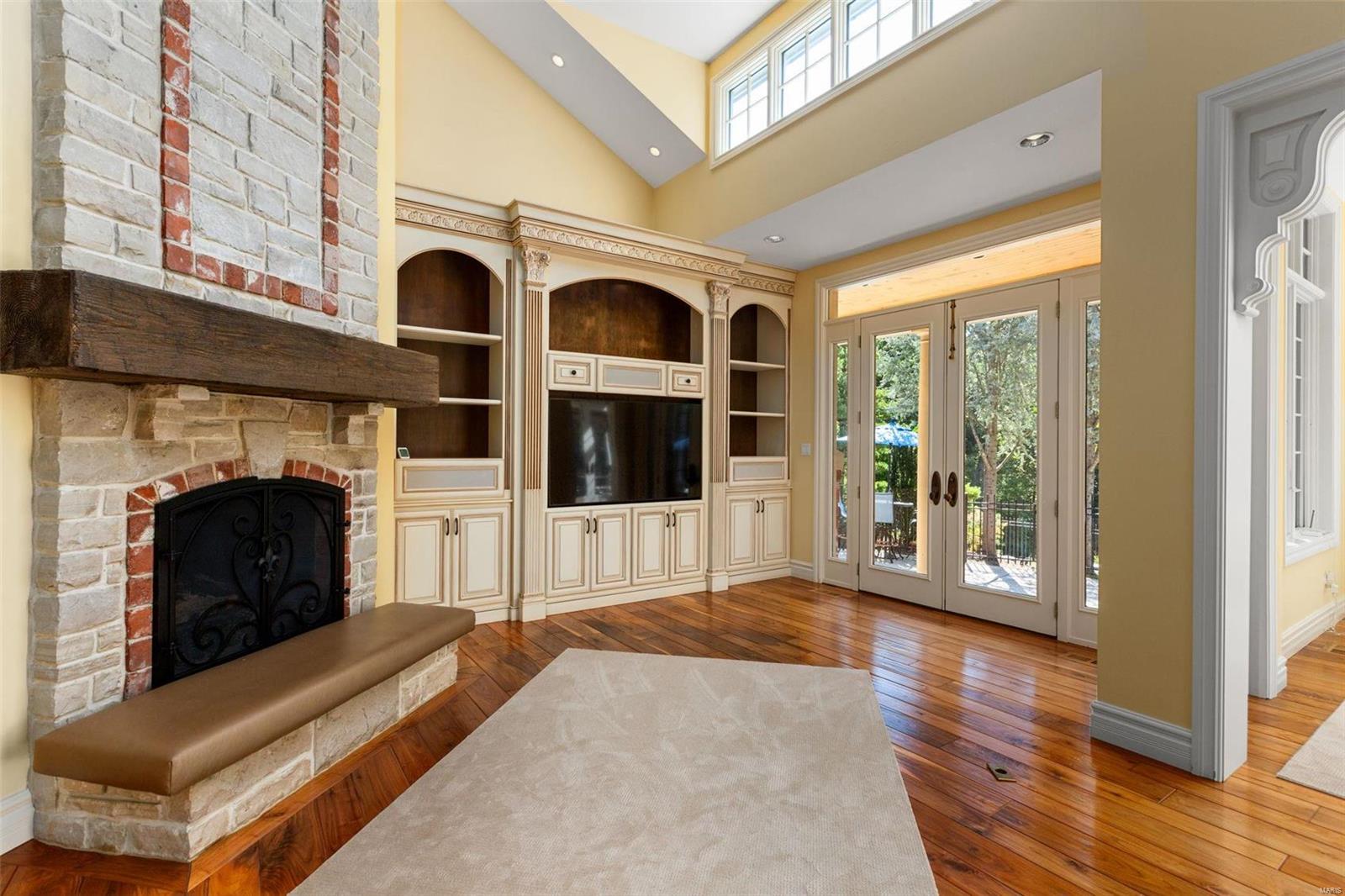 Twin Spgs Estates 2 - Residential