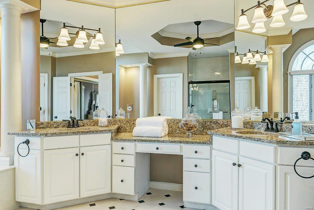 Kings Cove - Residential