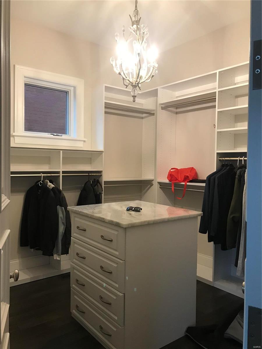 Lafayette Square - Residential