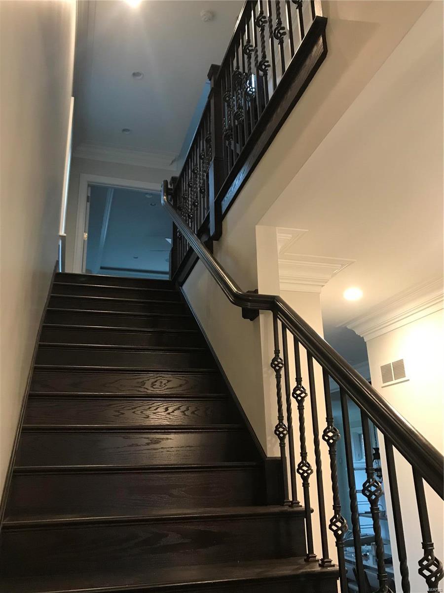 Lafayette Square - Residential